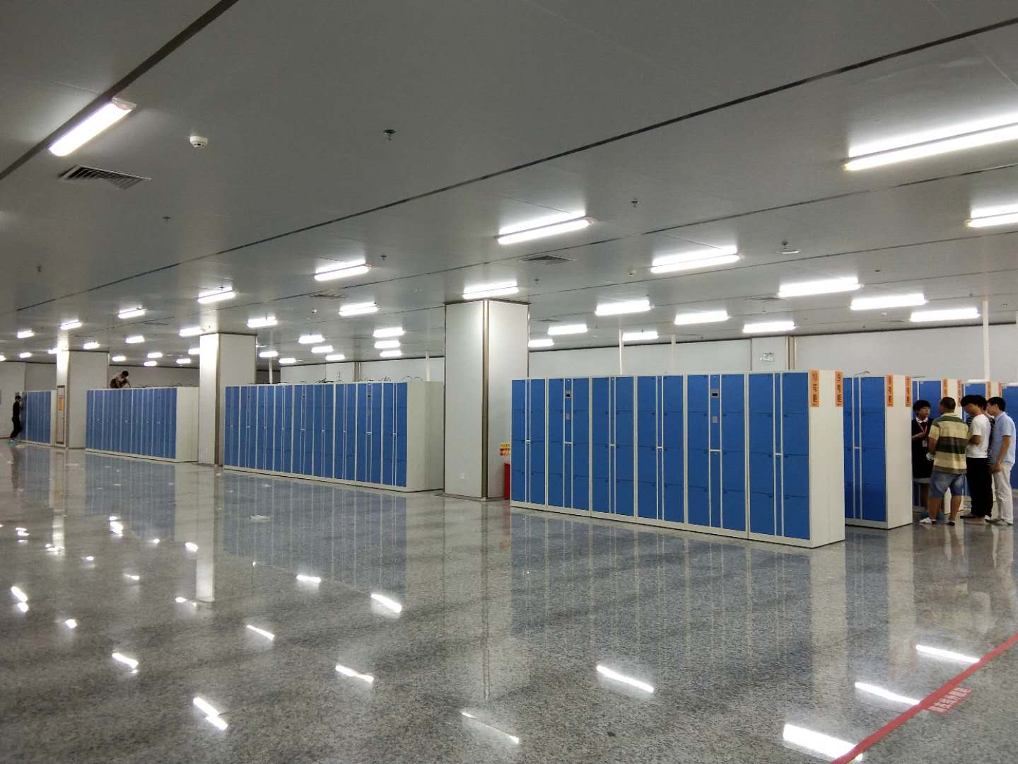 500 công ty hàng đầu thế giới sử dụng tủ khóa cảm ứng thẻ IC thông minh của chúng tôi