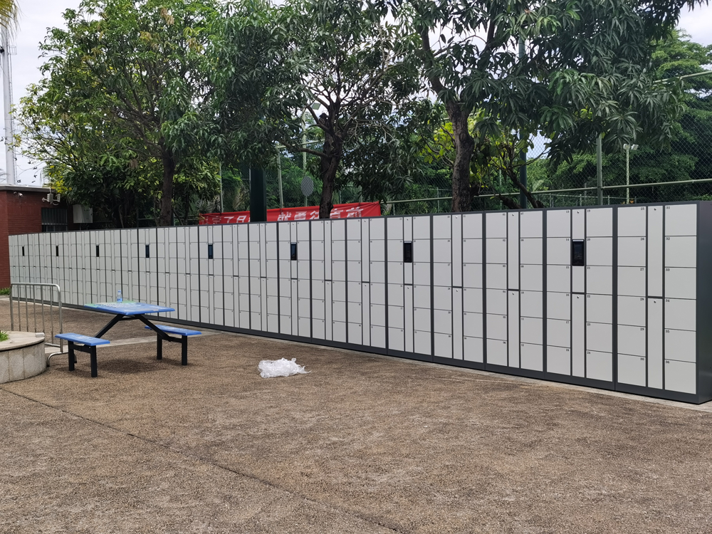 Tủ thay đồ thông minh cho bể bơi